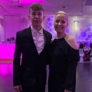 Meet your Posher, Nikki